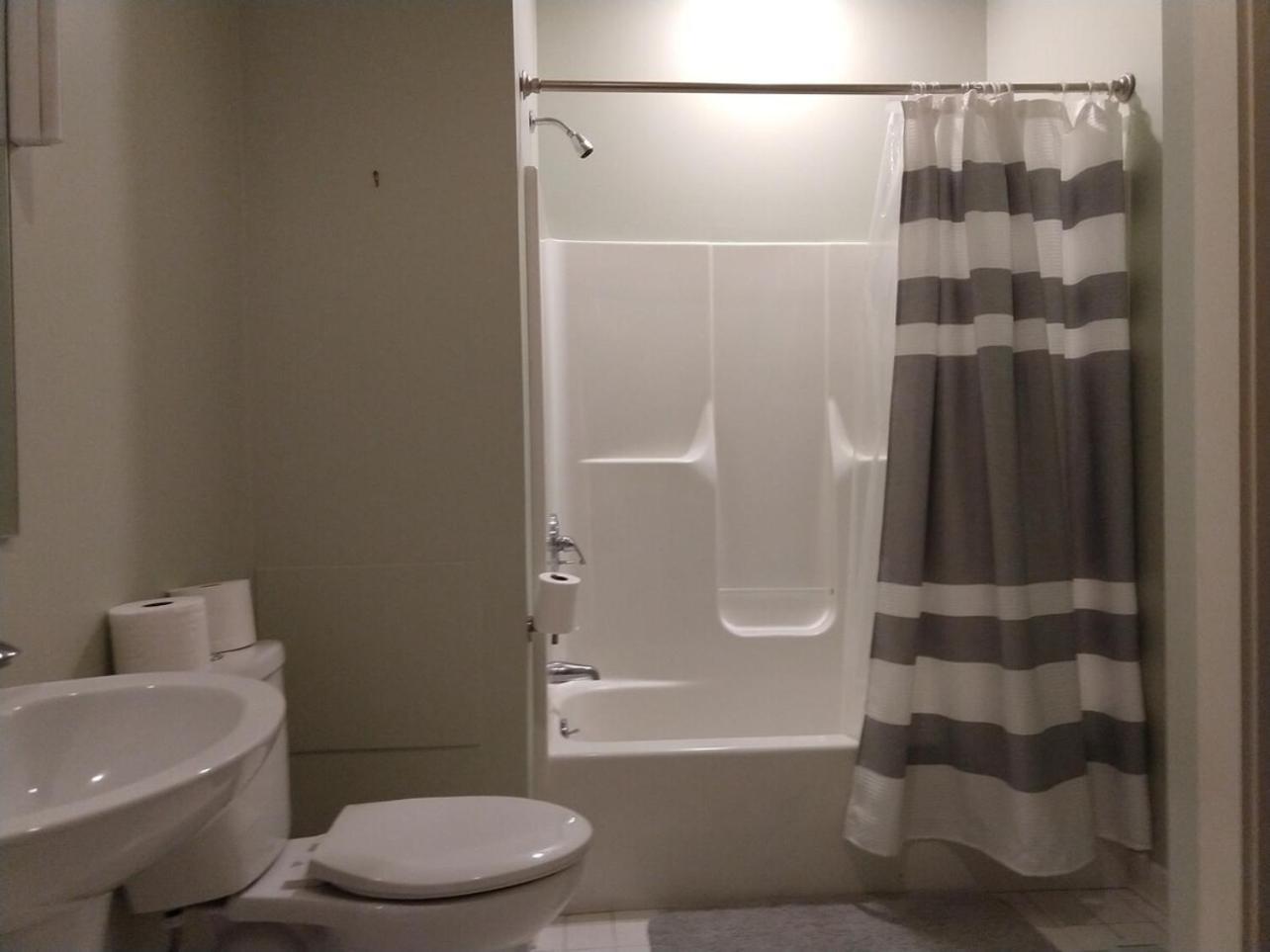 Refresh 3Br Apt New Kitchen! Downtown Durham Exteriör bild