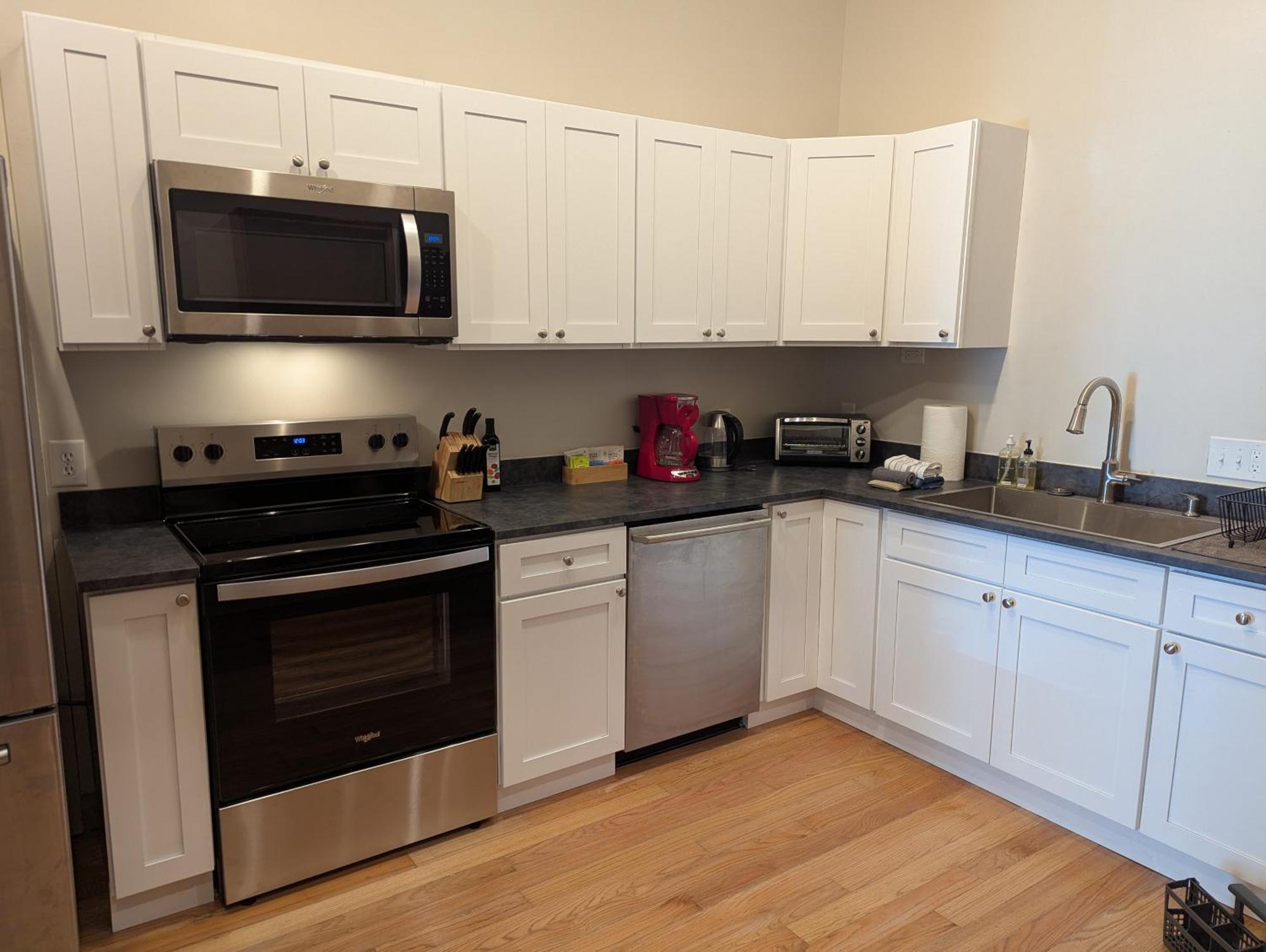 Refresh 3Br Apt New Kitchen! Downtown Durham Exteriör bild